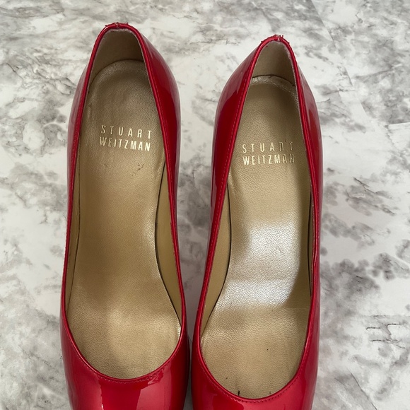 Stuart Weitzman Platswoon Red Patent Leather Pumps - Picture 7 of 11